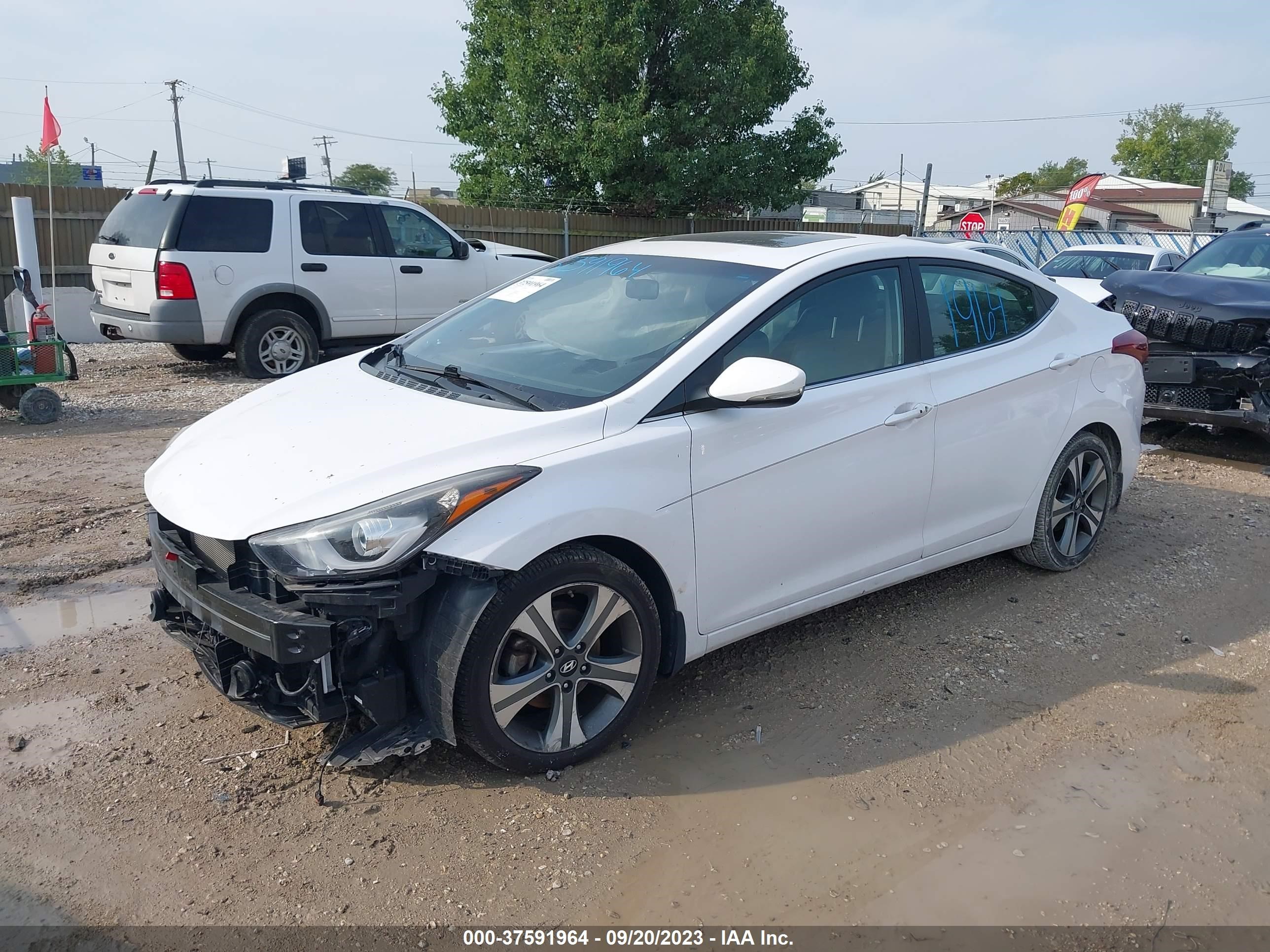 Photo 1 VIN: KMHDH4AH9FU380247 - HYUNDAI ELANTRA 