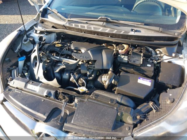 Photo 9 VIN: KMHDH6AE0DU005247 - HYUNDAI ELANTRA 