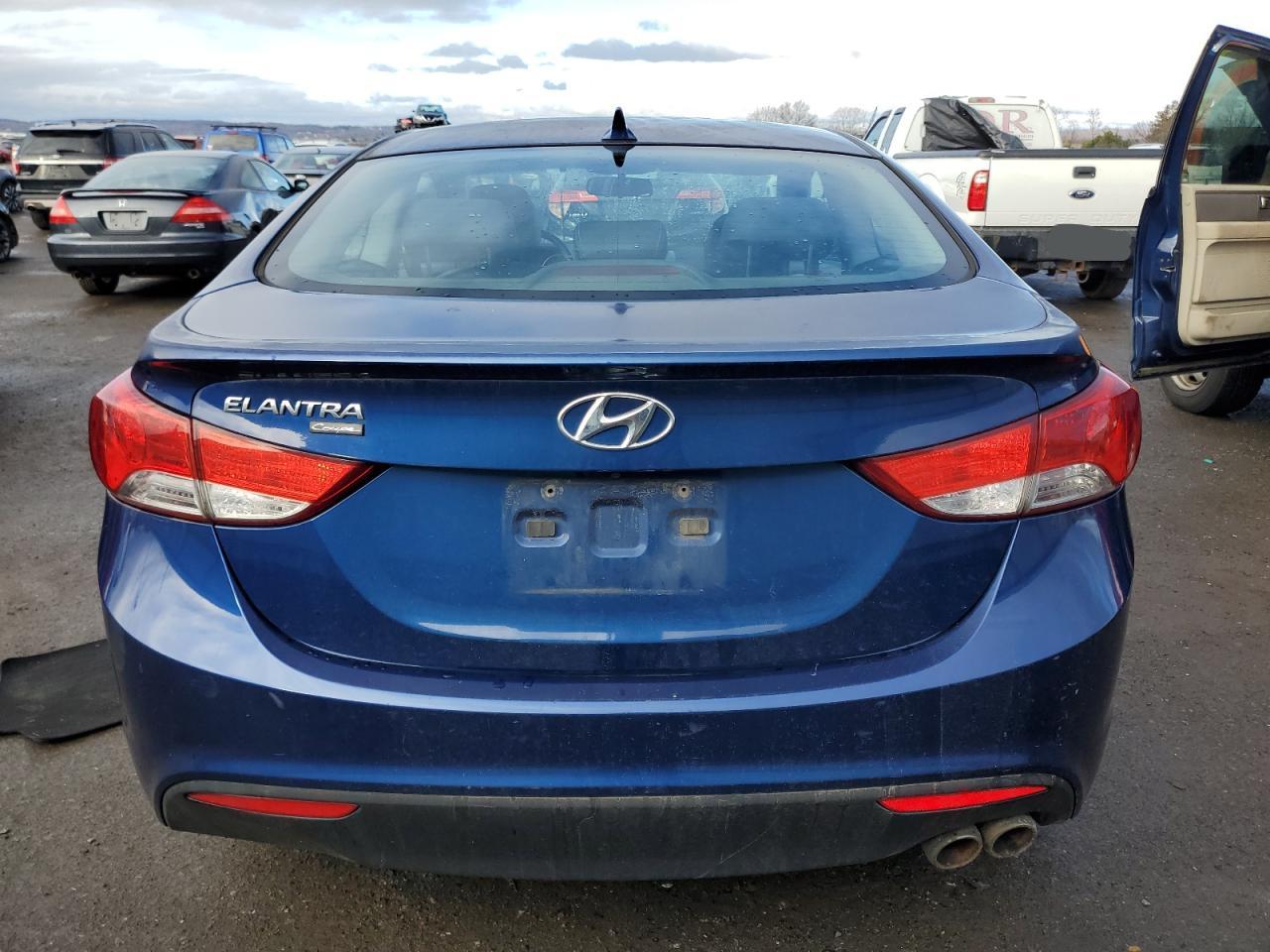 Photo 5 VIN: KMHDH6AE0DU012148 - HYUNDAI ELANTRA 