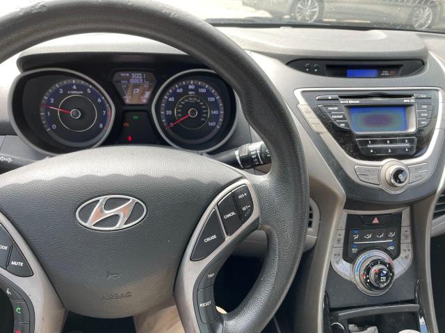 Photo 8 VIN: KMHDH6AE1DU000526 - HYUNDAI ELANTRA 