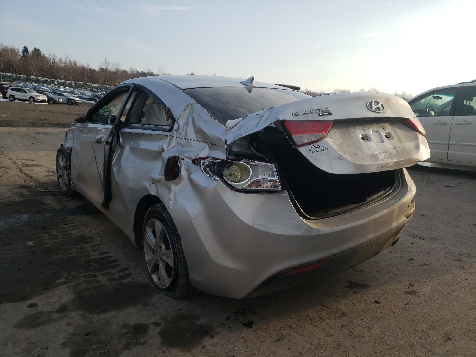 Photo 2 VIN: KMHDH6AE2DU018453 - HYUNDAI ELANTRA CO 