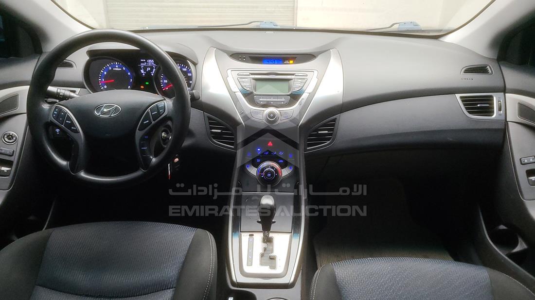 Photo 14 VIN: KMHDH6AE3DU006974 - HYUNDAI ELANTRA 