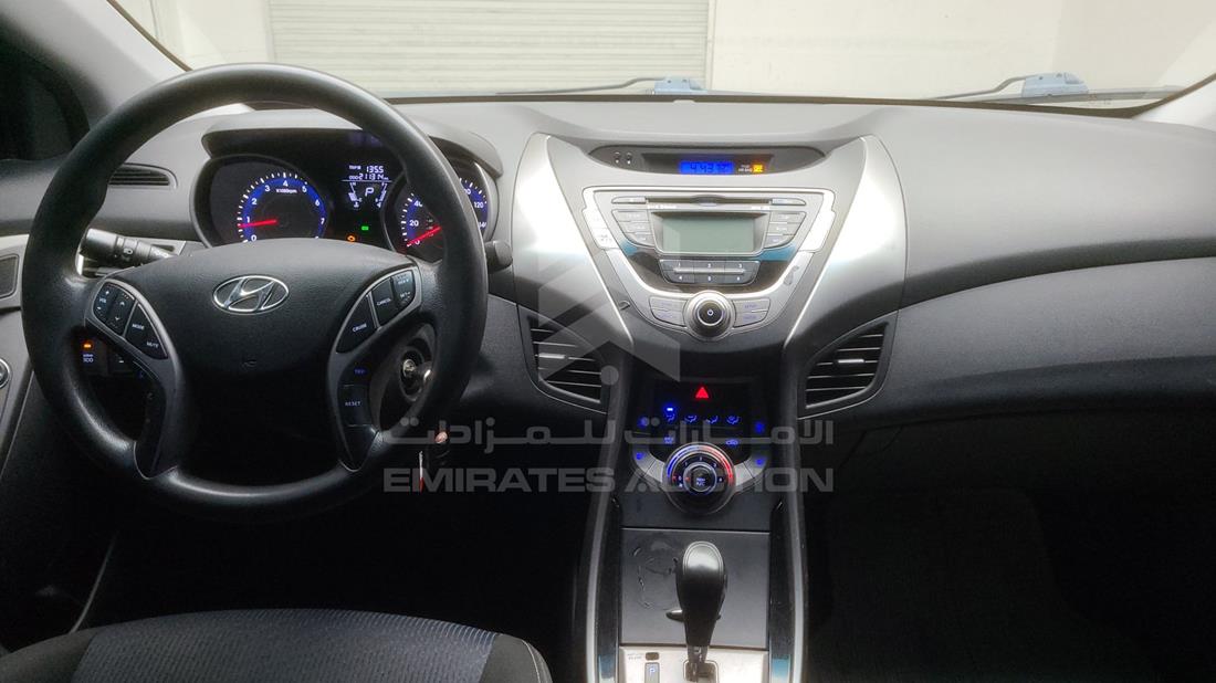 Photo 15 VIN: KMHDH6AE3DU006974 - HYUNDAI ELANTRA 