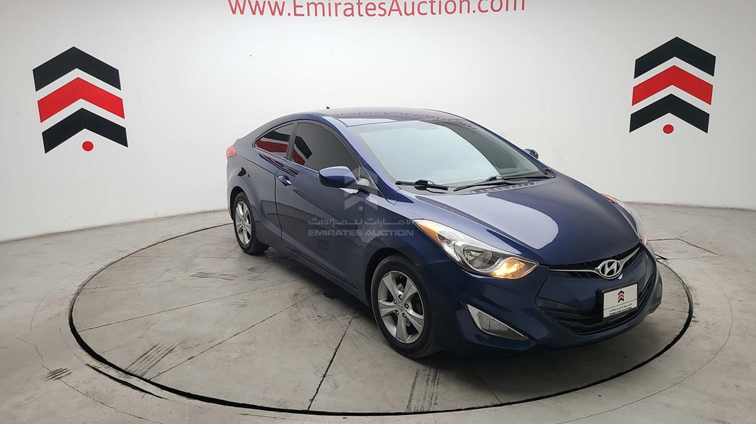 Photo 8 VIN: KMHDH6AE3DU006974 - HYUNDAI ELANTRA 