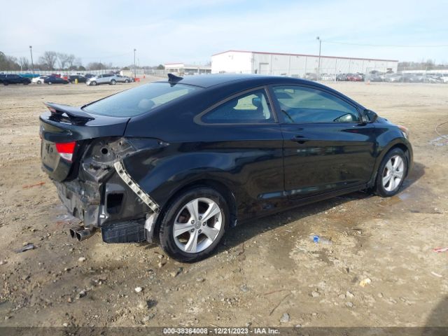 Photo 3 VIN: KMHDH6AE3DU016727 - HYUNDAI ELANTRA 