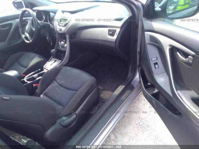 Photo 4 VIN: KMHDH6AE4DU000519 - HYUNDAI ELANTRA COUPE 