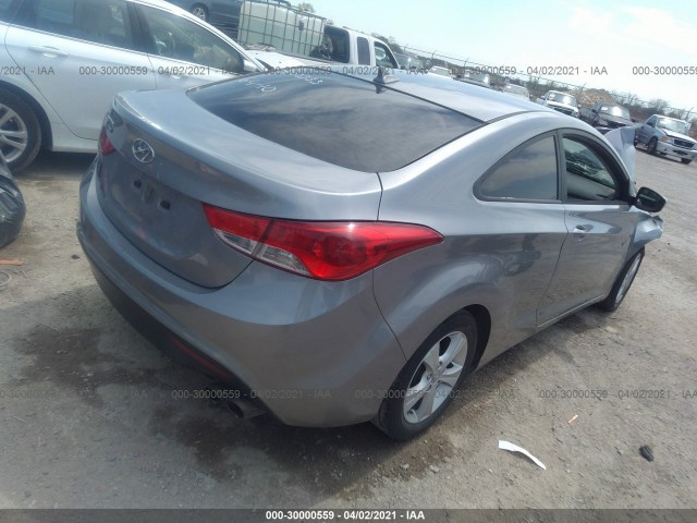 Photo 3 VIN: KMHDH6AE4DU020656 - HYUNDAI ELANTRA COUPE 