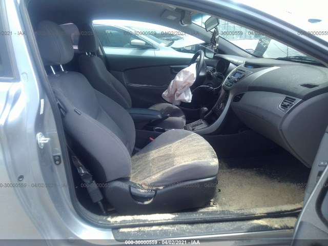 Photo 4 VIN: KMHDH6AE4DU020656 - HYUNDAI ELANTRA COUPE 