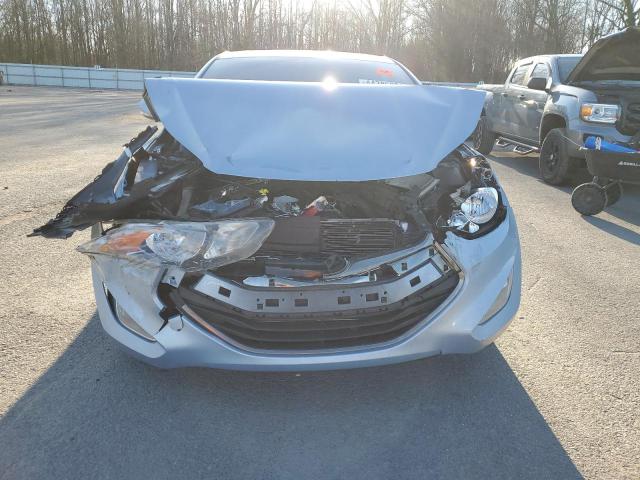 Photo 4 VIN: KMHDH6AE5DU013022 - HYUNDAI ELANTRA 