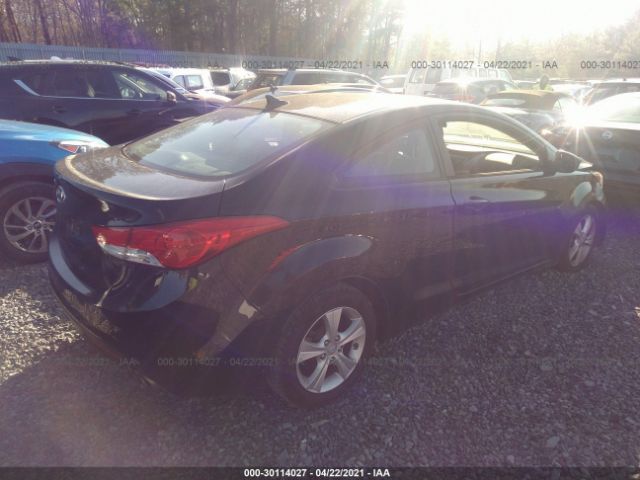 Photo 3 VIN: KMHDH6AE5DU020245 - HYUNDAI ELANTRA COUPE 