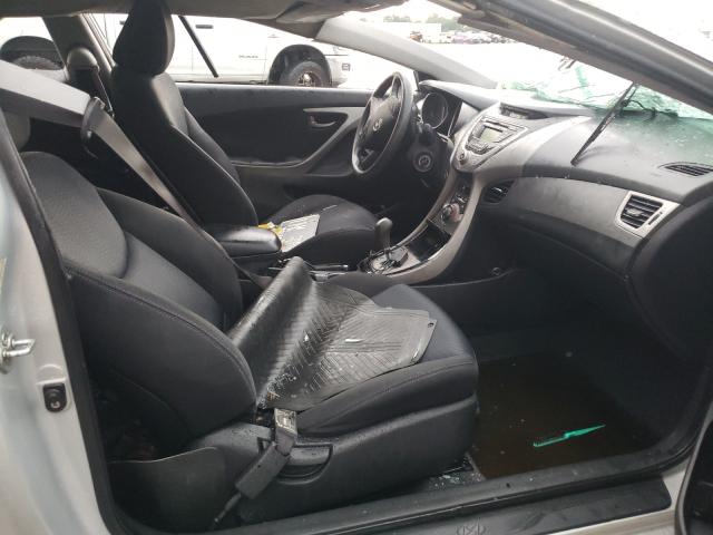 Photo 4 VIN: KMHDH6AE6DU000666 - HYUNDAI ELANTRA CO 