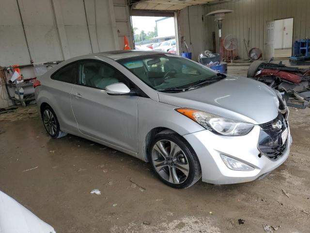 Photo 3 VIN: KMHDH6AE6DU009061 - HYUNDAI ELANTRA 