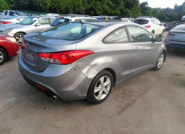 Photo 3 VIN: KMHDH6AE7DU004323 - HYUNDAI ELANTRA COUPE 