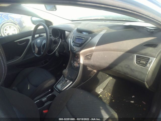 Photo 4 VIN: KMHDH6AE7DU009621 - HYUNDAI ELANTRA COUPE 