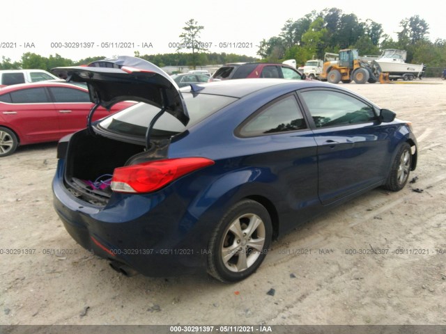 Photo 3 VIN: KMHDH6AE7DU018867 - HYUNDAI ELANTRA COUPE 