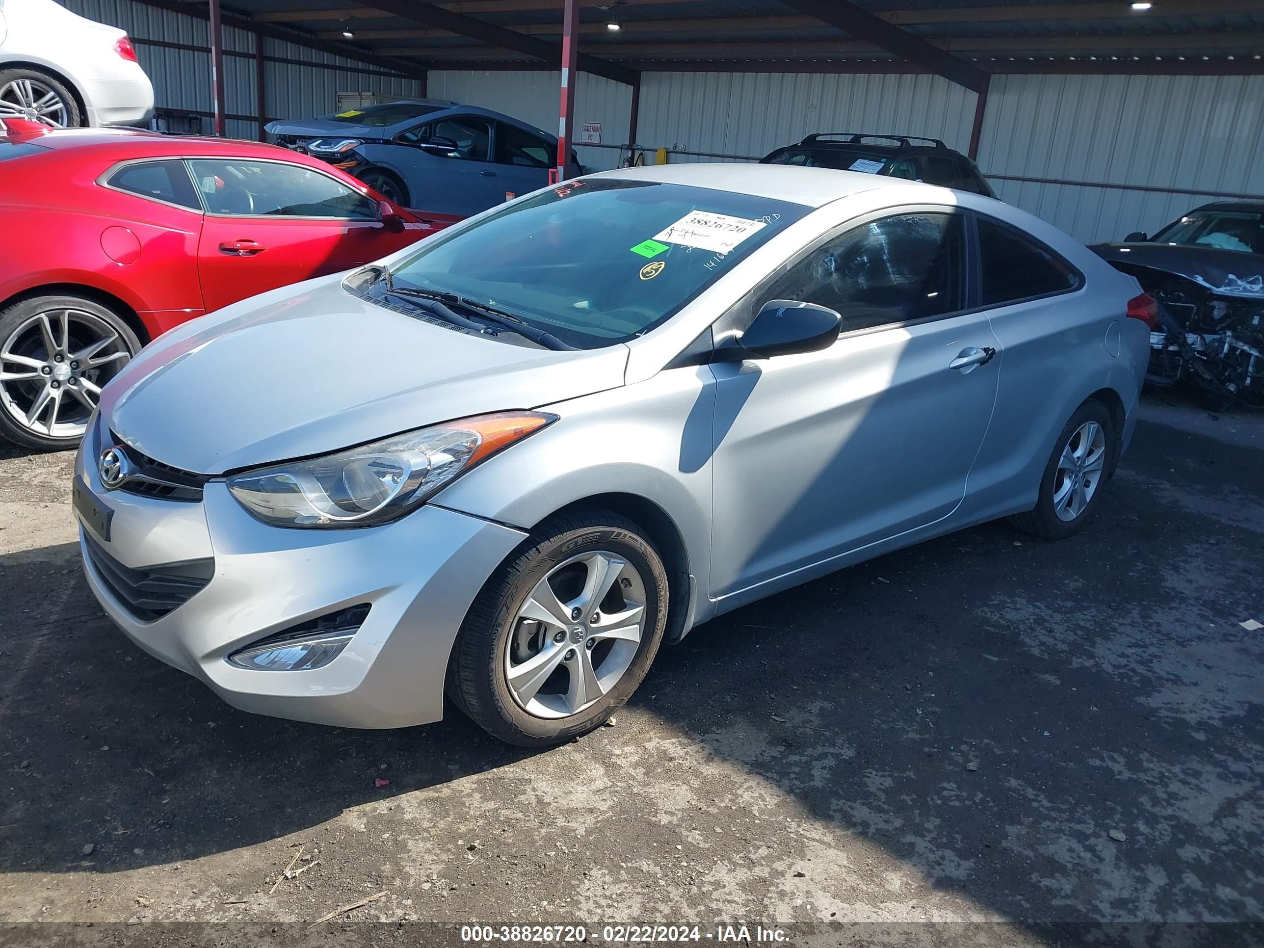 Photo 1 VIN: KMHDH6AE8DU016884 - HYUNDAI ELANTRA 