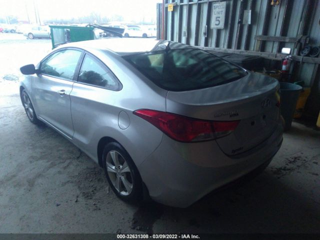 Photo 2 VIN: KMHDH6AE9DU002959 - HYUNDAI ELANTRA COUPE 