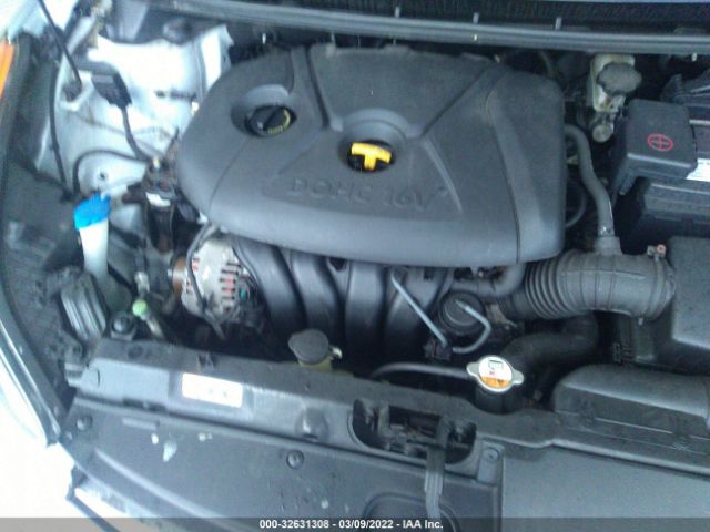 Photo 9 VIN: KMHDH6AE9DU002959 - HYUNDAI ELANTRA COUPE 