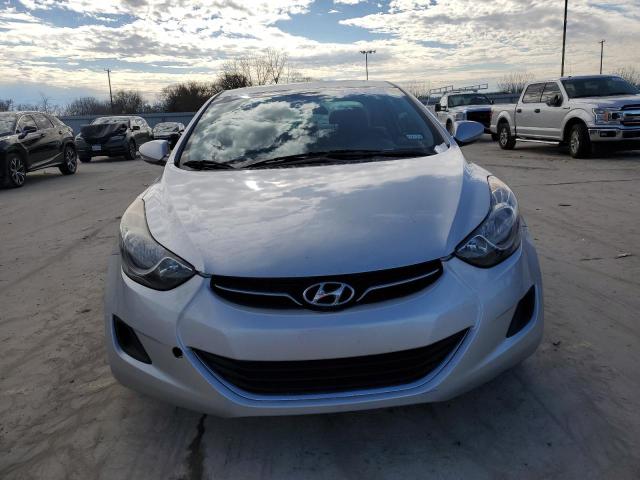 Photo 4 VIN: KMHDH6AE9DU006607 - HYUNDAI ELANTRA 