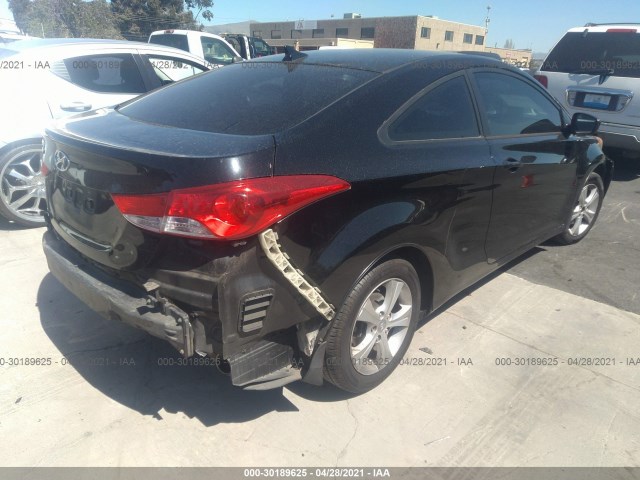 Photo 3 VIN: KMHDH6AE9DU016988 - HYUNDAI ELANTRA COUPE 