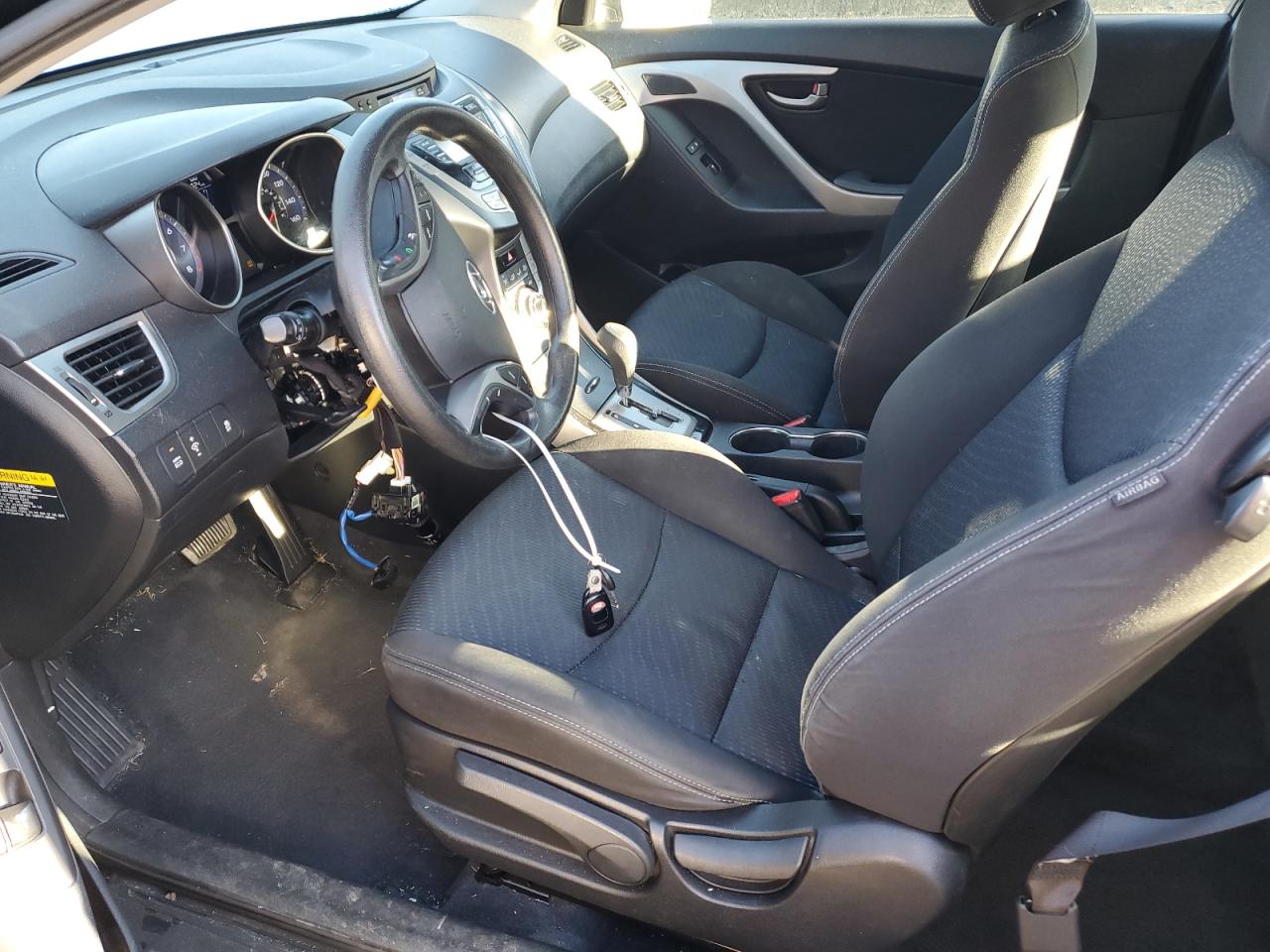 Photo 6 VIN: KMHDH6AEXDU010519 - HYUNDAI ELANTRA 