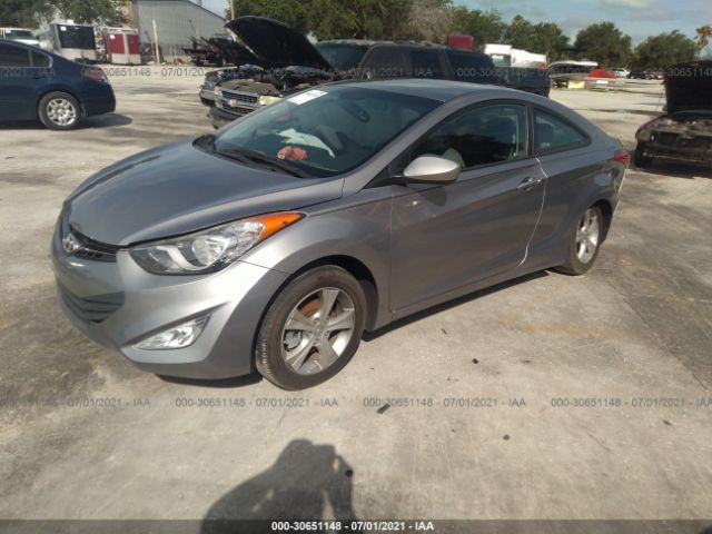 Photo 1 VIN: KMHDH6AEXDU011993 - HYUNDAI ELANTRA COUPE 