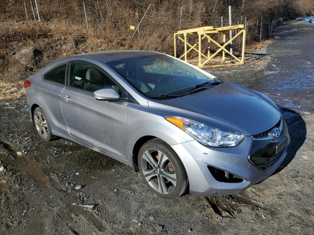 Photo 3 VIN: KMHDH6AEXDU016515 - HYUNDAI ELANTRA CO 