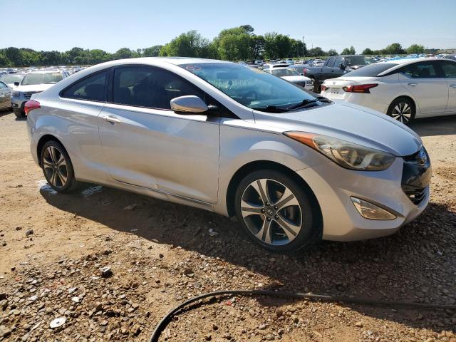 Photo 3 VIN: KMHDH6AEXDU018104 - HYUNDAI ELANTRA 