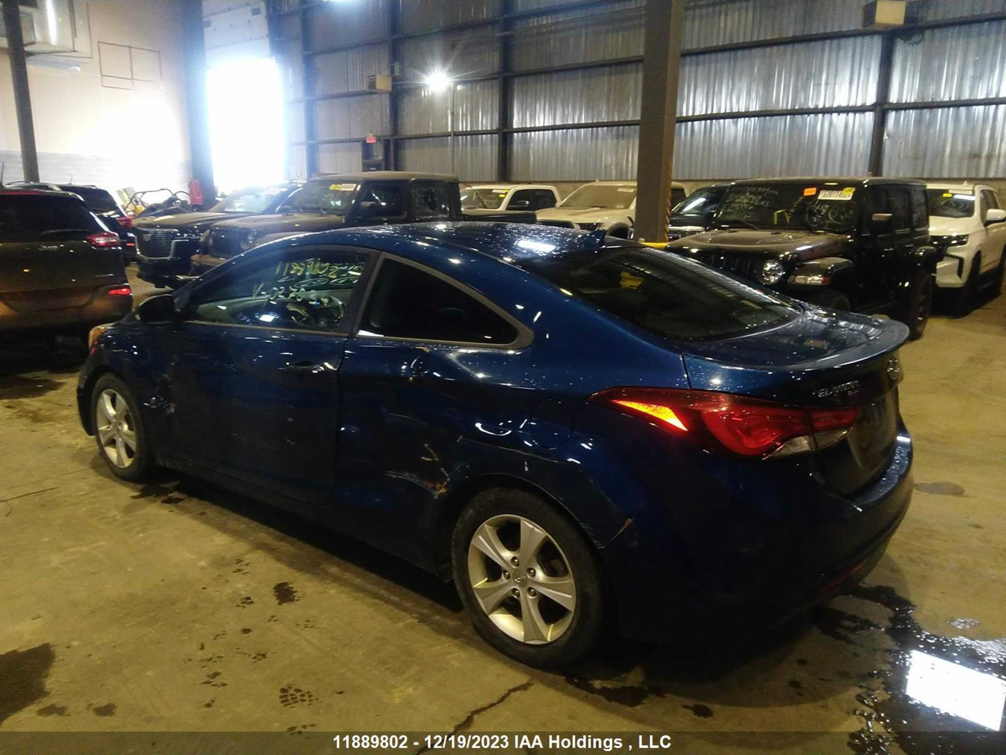 Photo 2 VIN: KMHDH6AH0EU027034 - HYUNDAI ELANTRA 