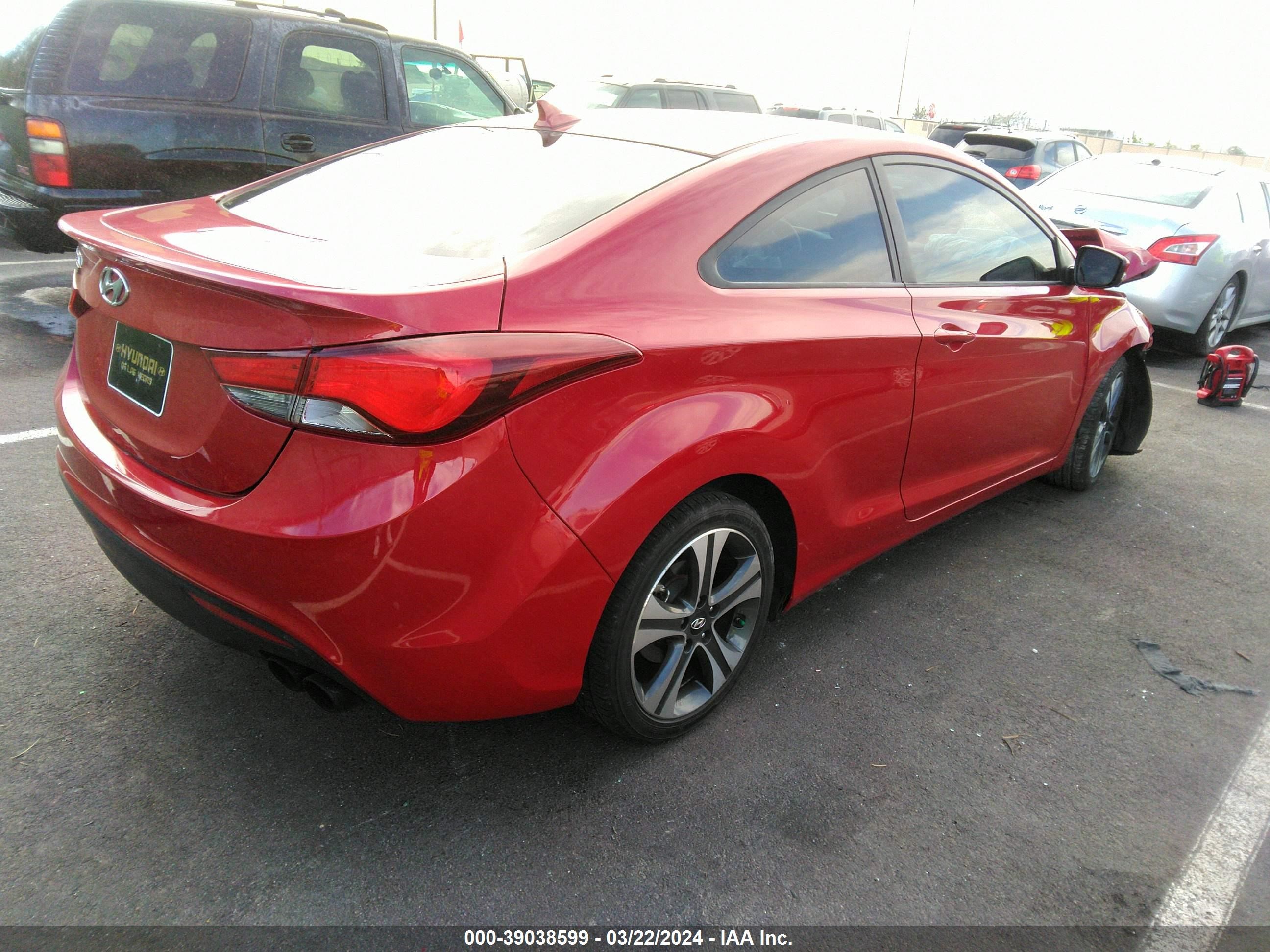 Photo 3 VIN: KMHDH6AH2EU029027 - HYUNDAI ELANTRA 