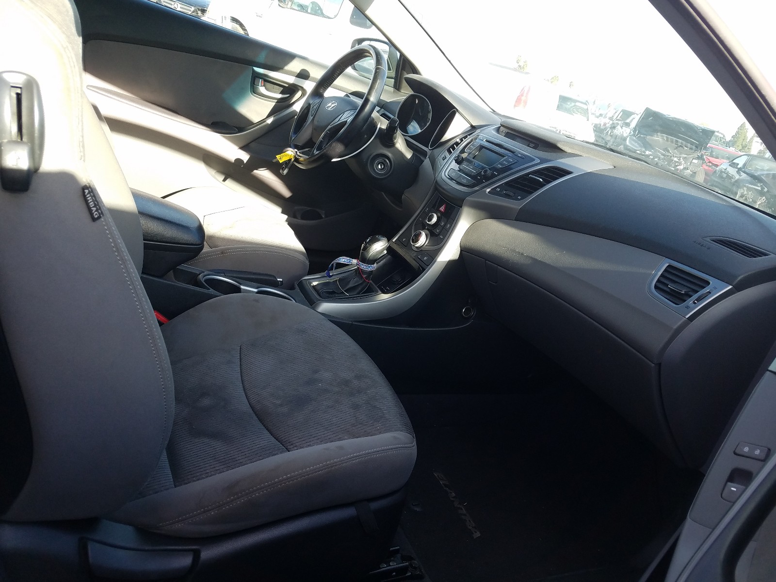 Photo 4 VIN: KMHDH6AH5EU024047 - HYUNDAI ELANTRA CO 