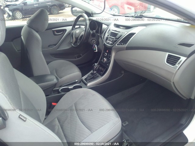 Photo 4 VIN: KMHDH6AH9EU024777 - HYUNDAI ELANTRA COUPE 