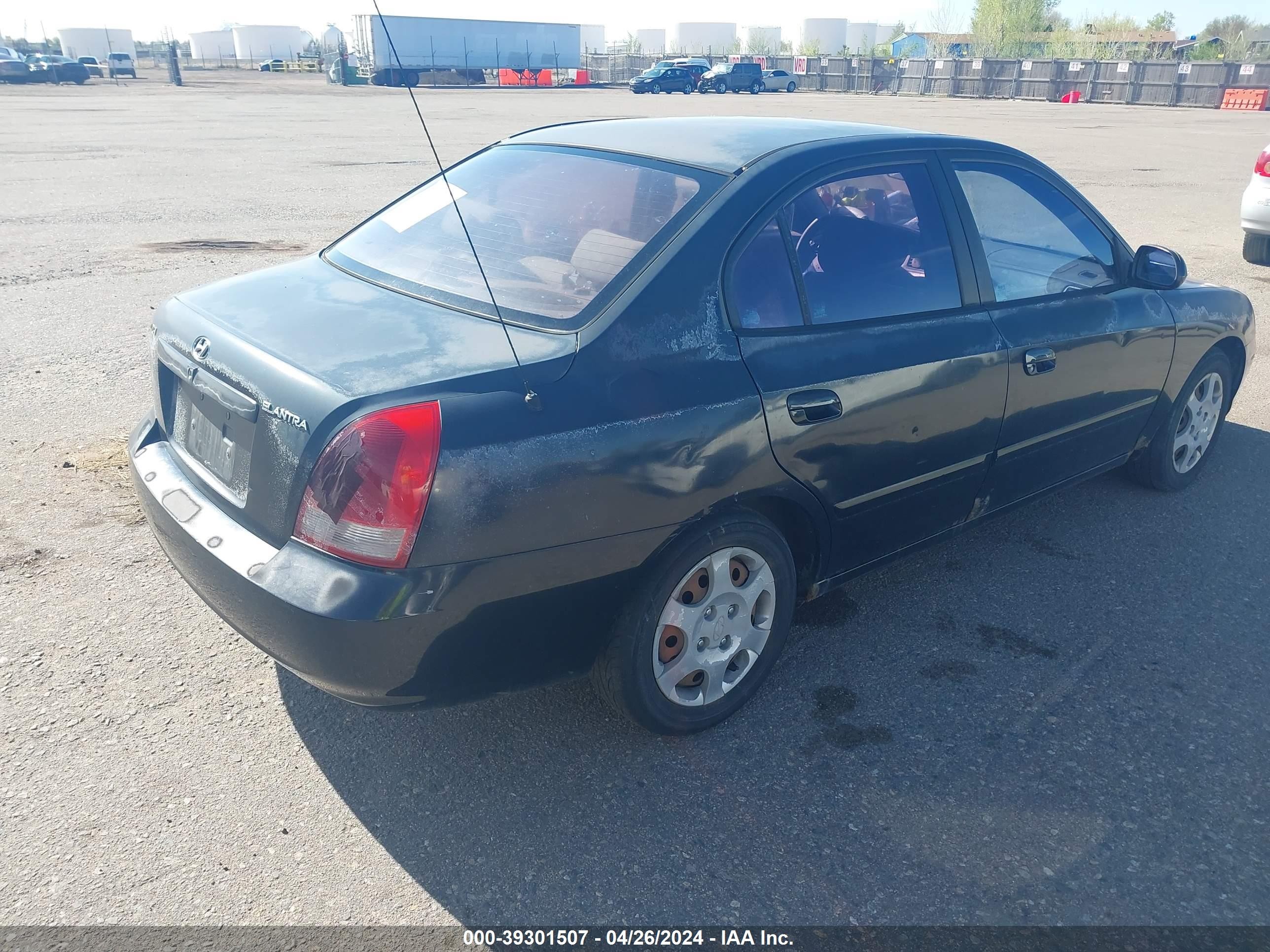 Photo 3 VIN: KMHDN45D33U631694 - HYUNDAI ELANTRA 