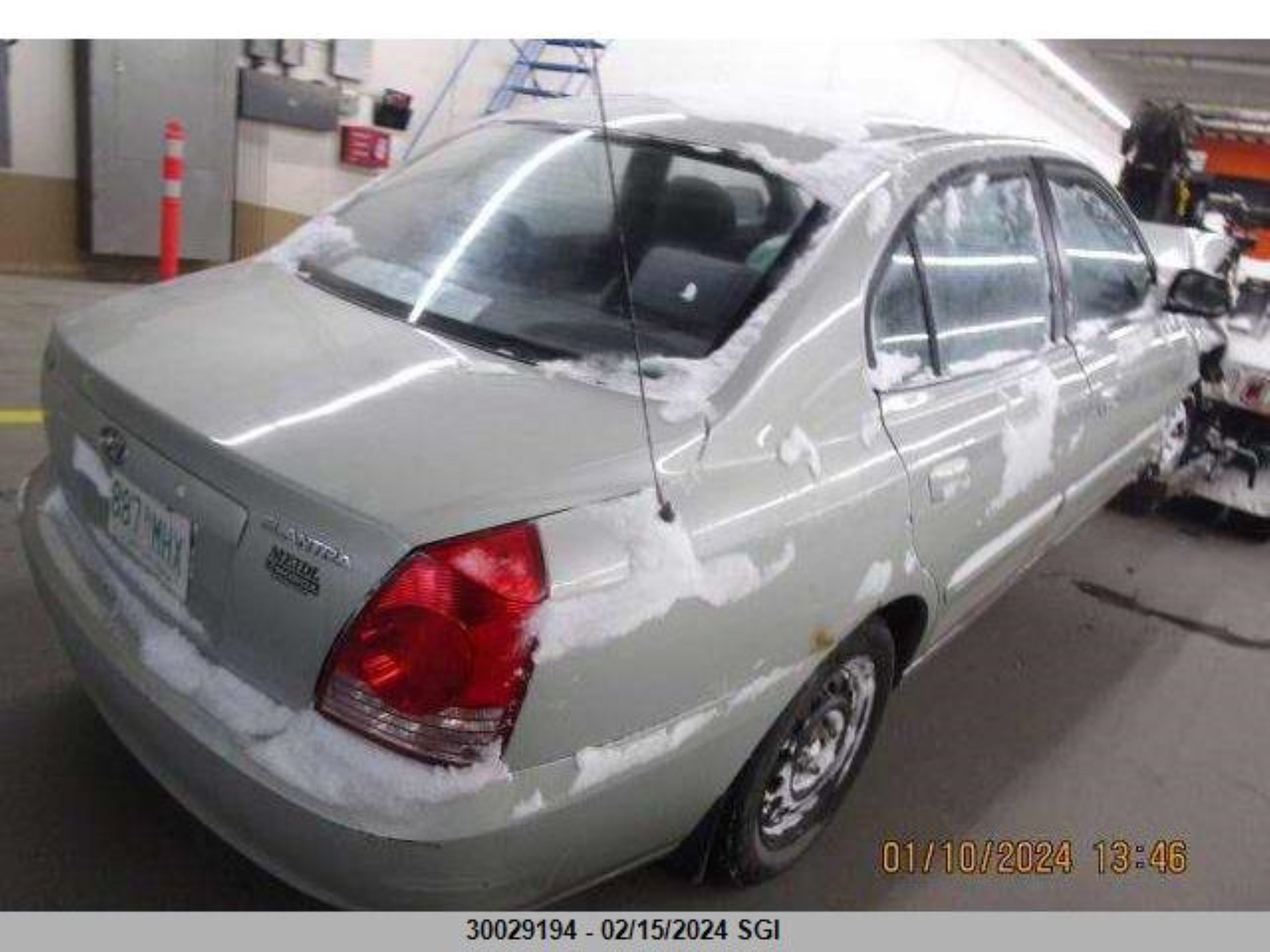 Photo 3 VIN: KMHDN45D56U300572 - HYUNDAI ELANTRA 