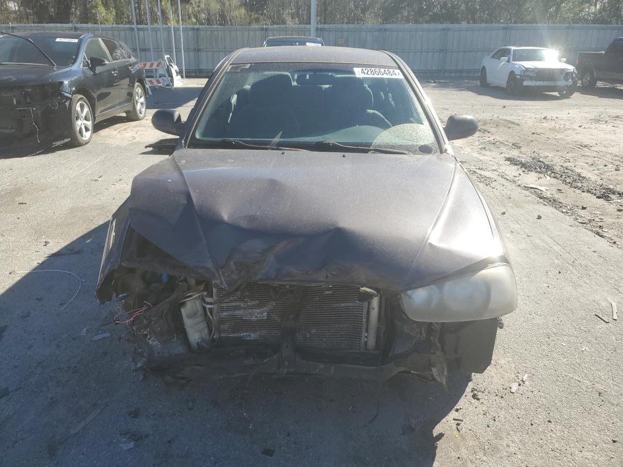 Photo 4 VIN: KMHDN45D73U609858 - HYUNDAI ELANTRA 