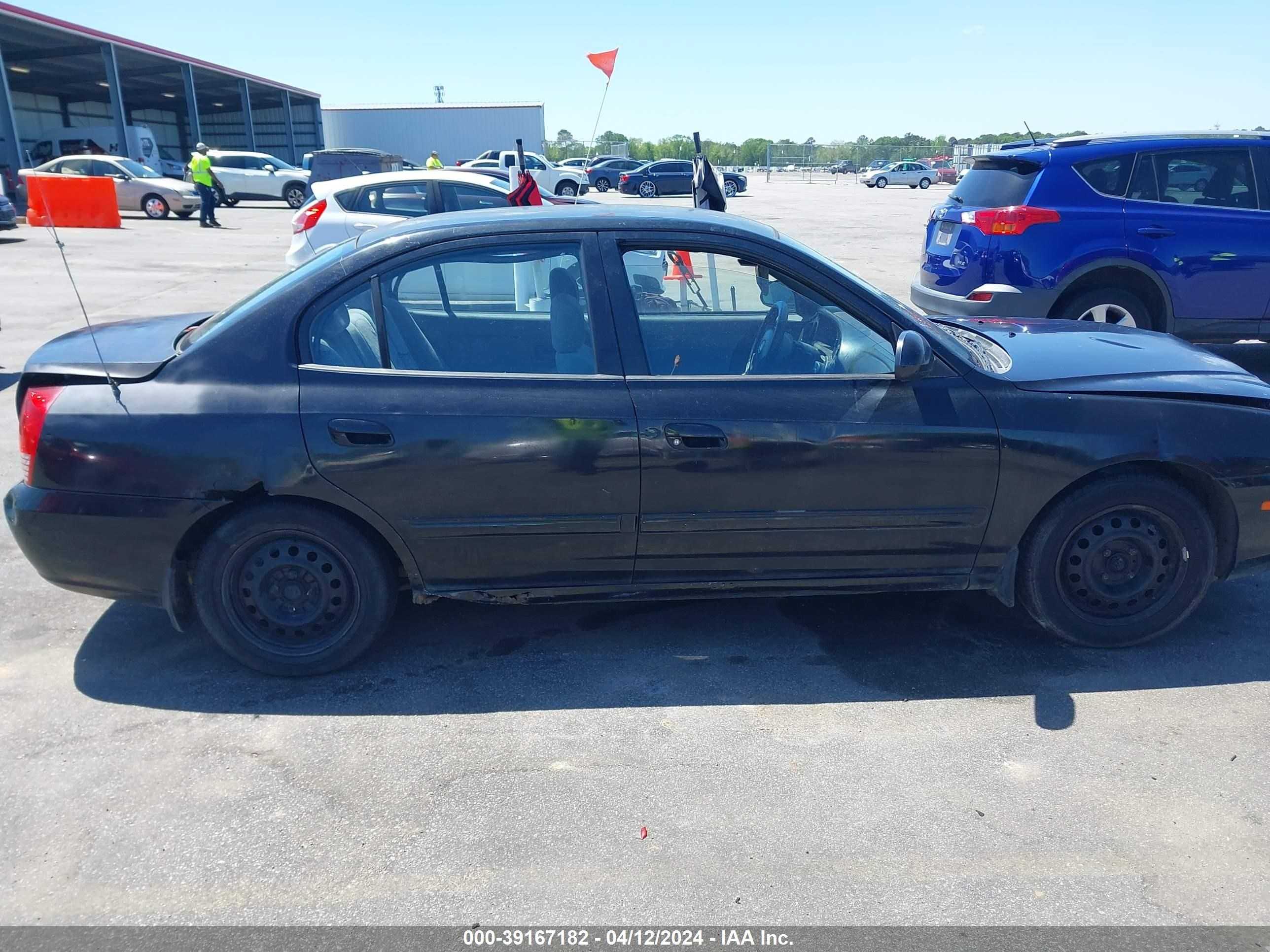 Photo 12 VIN: KMHDN46D05U977770 - HYUNDAI ELANTRA 