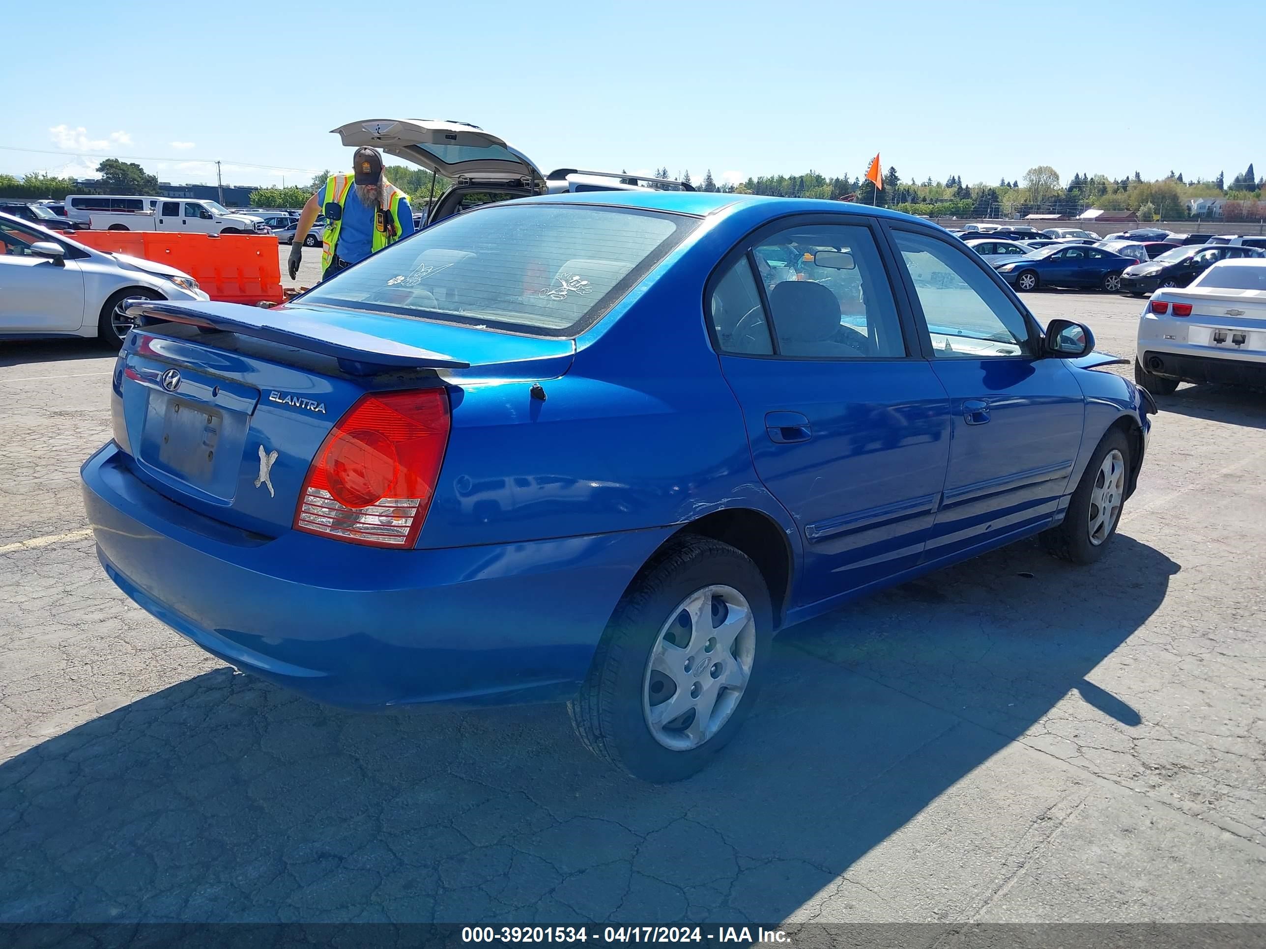 Photo 3 VIN: KMHDN46D24U887969 - HYUNDAI ELANTRA 