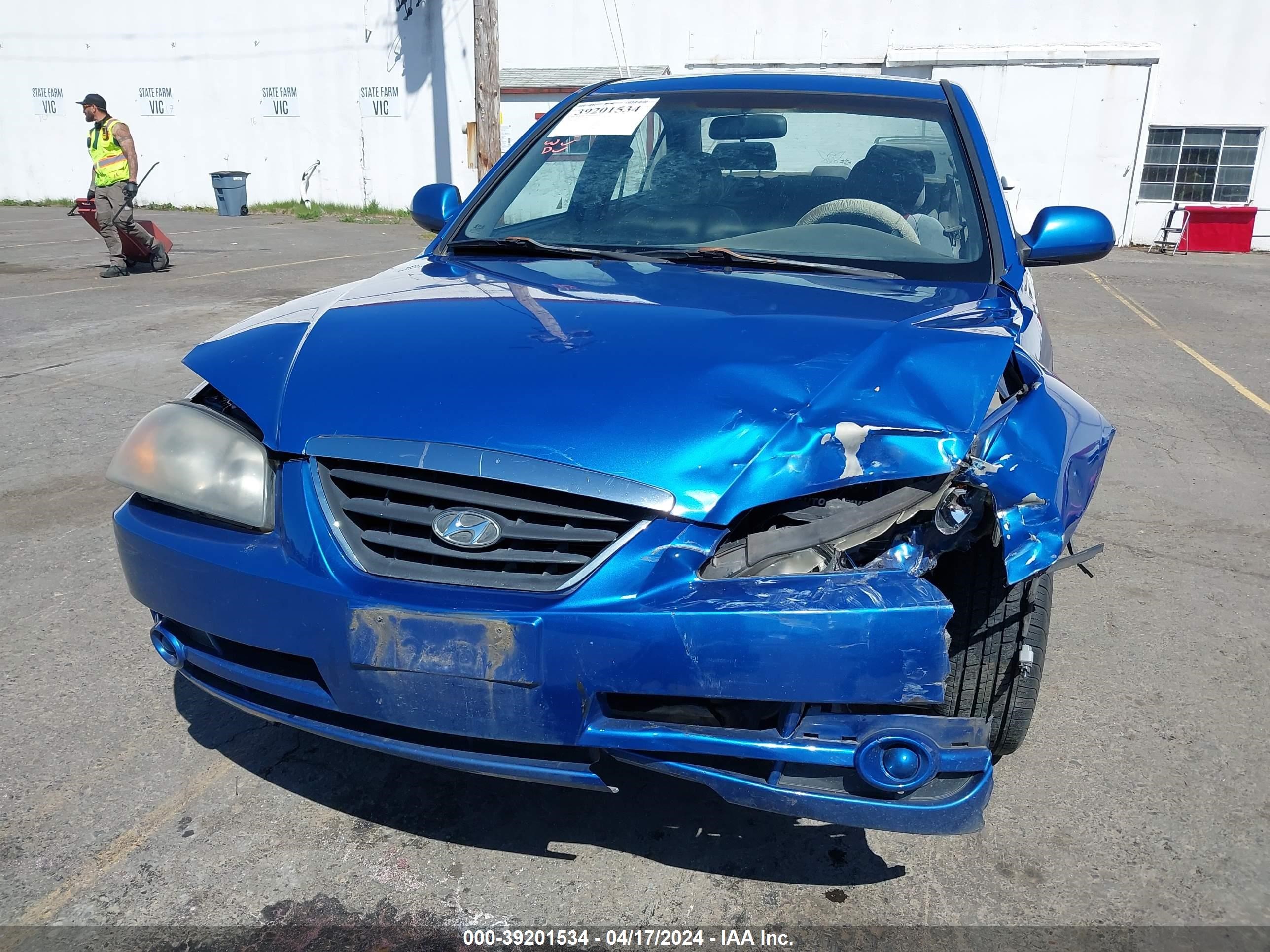 Photo 5 VIN: KMHDN46D24U887969 - HYUNDAI ELANTRA 