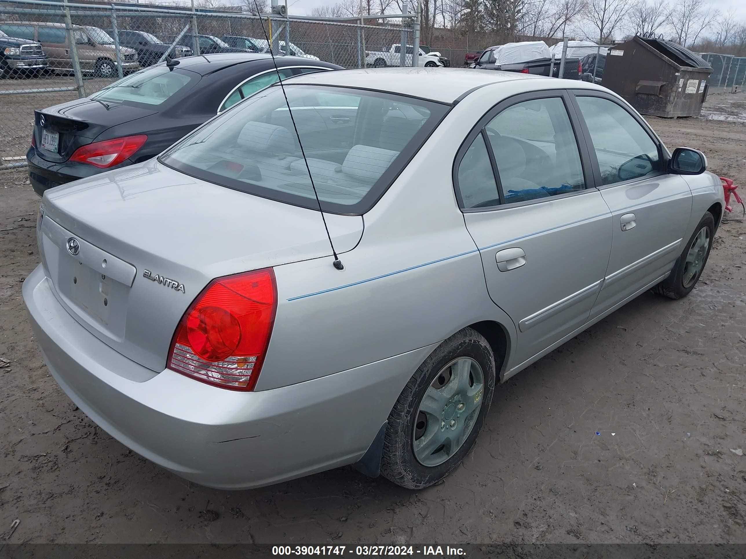 Photo 3 VIN: KMHDN46D36U333231 - HYUNDAI ELANTRA 