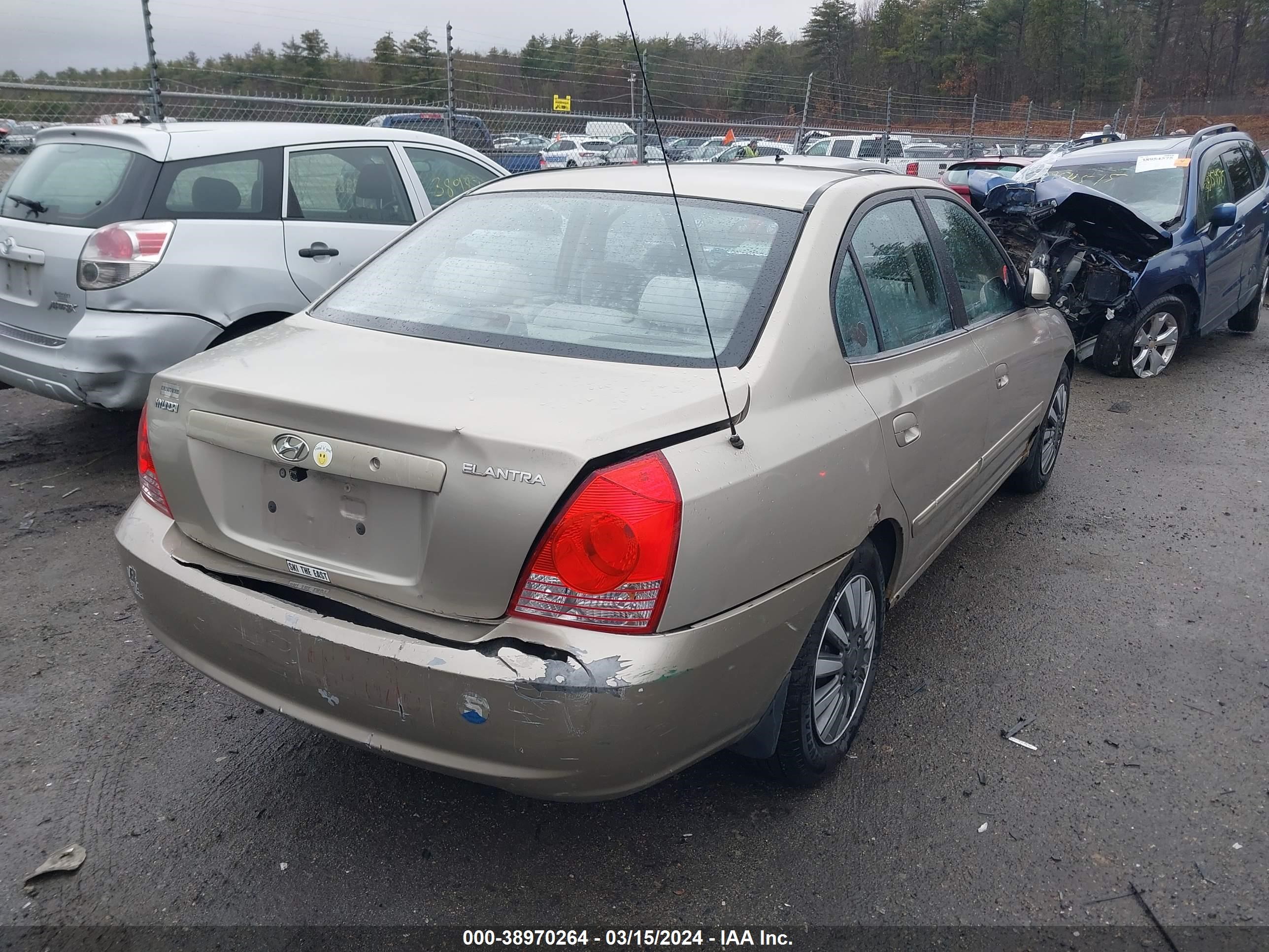 Photo 3 VIN: KMHDN46D55U125298 - HYUNDAI ELANTRA 