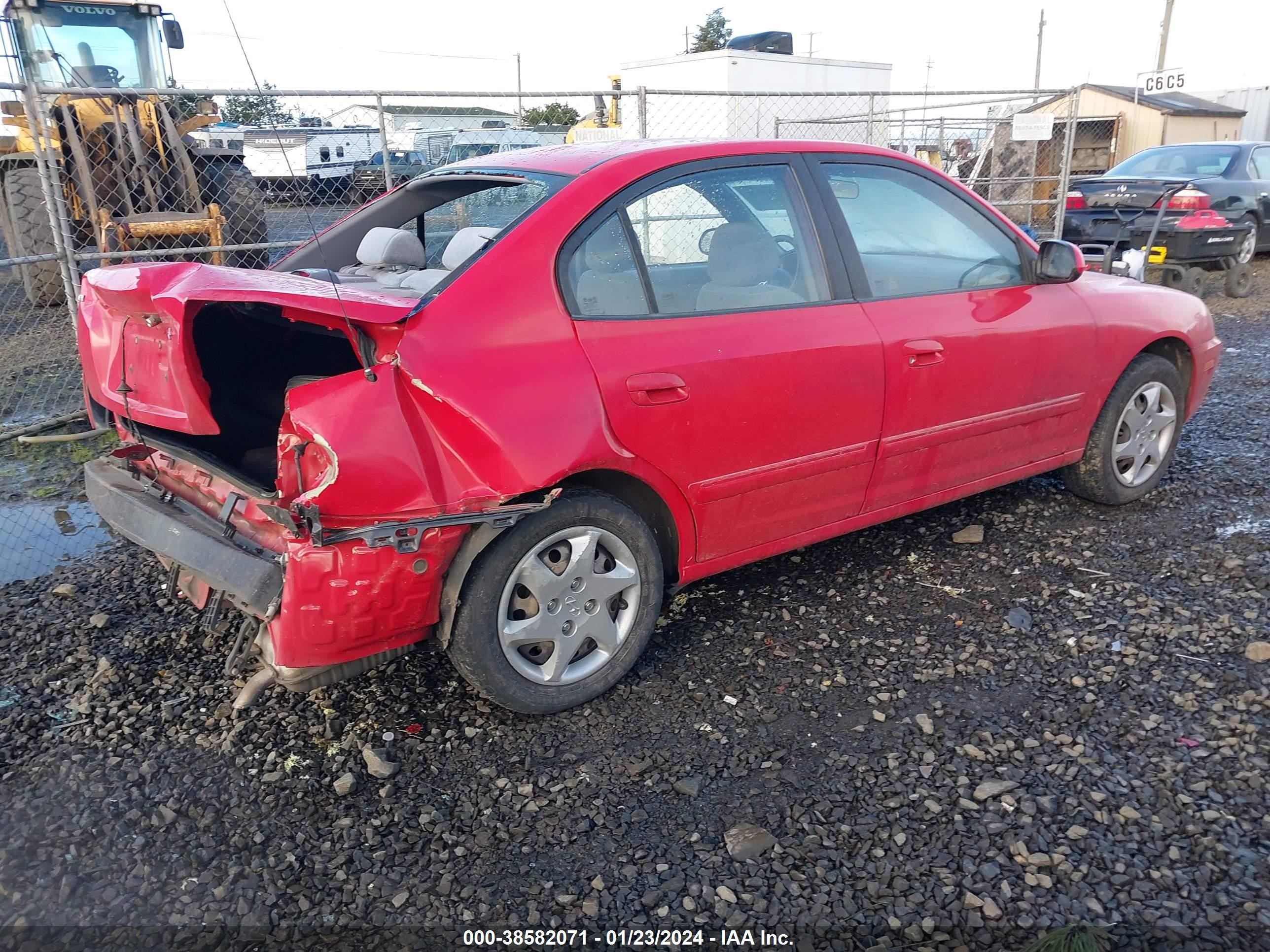 Photo 3 VIN: KMHDN46D64U872309 - HYUNDAI ELANTRA 