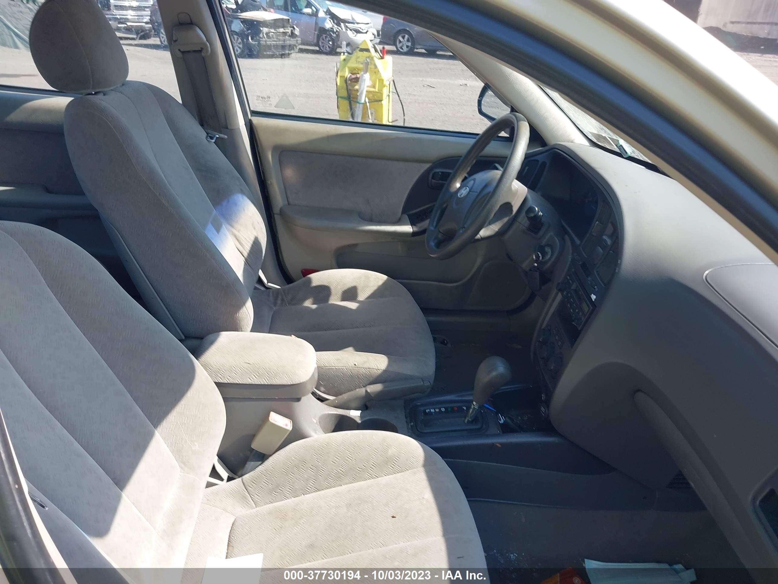 Photo 4 VIN: KMHDN46D65U154387 - HYUNDAI ELANTRA 