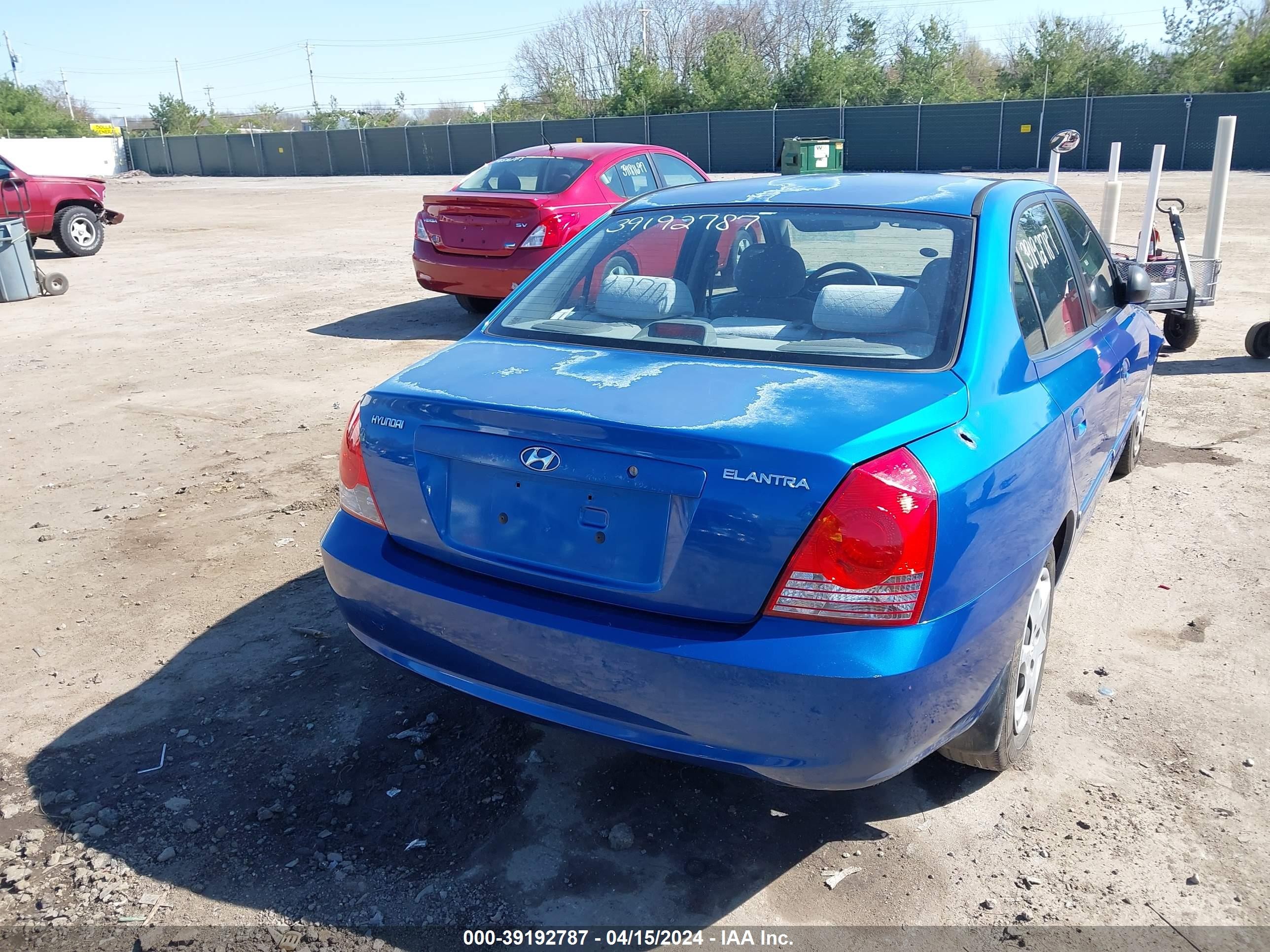 Photo 3 VIN: KMHDN46D65U964683 - HYUNDAI ELANTRA 