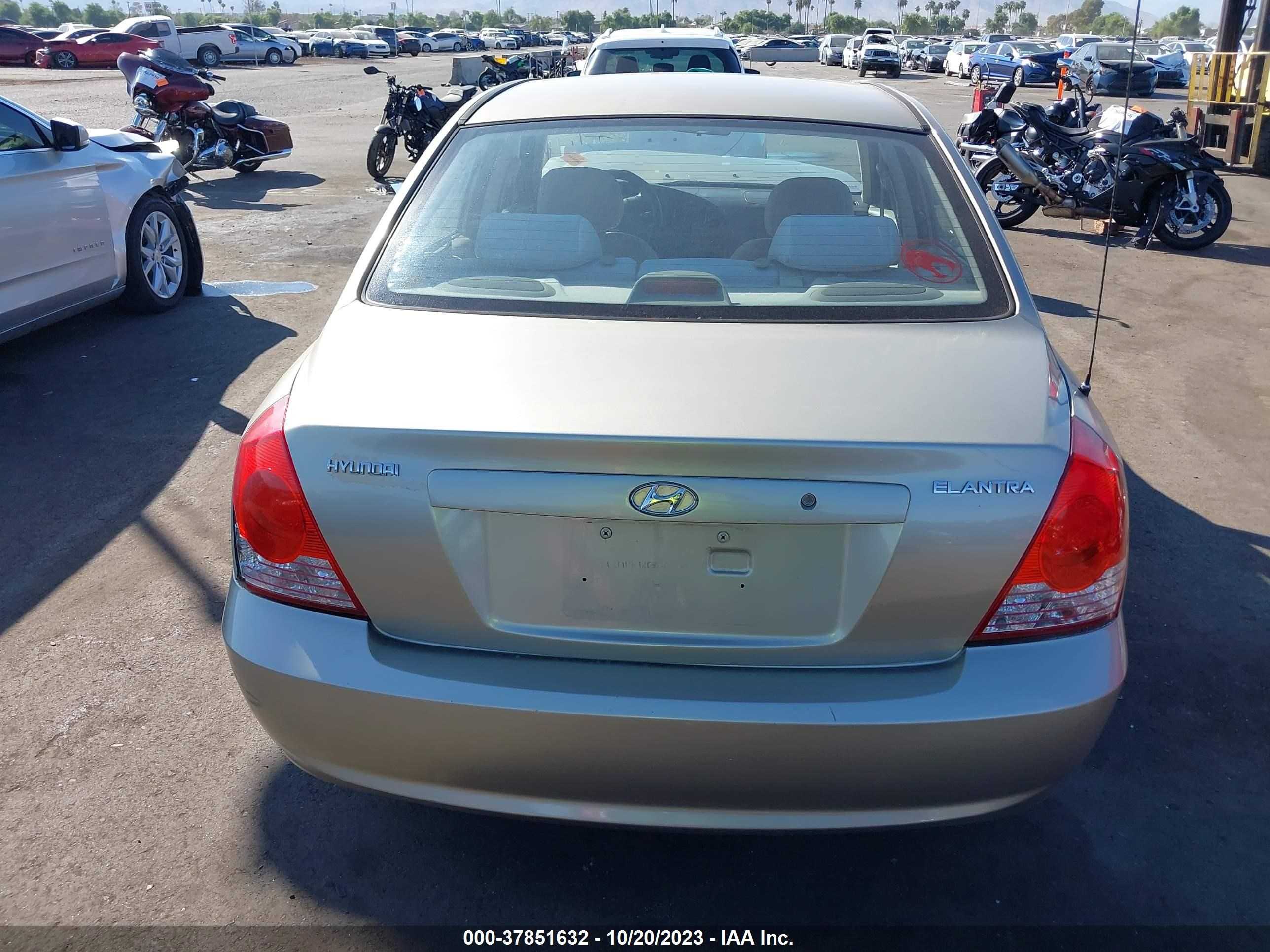 Photo 15 VIN: KMHDN46D66U375649 - HYUNDAI ELANTRA 