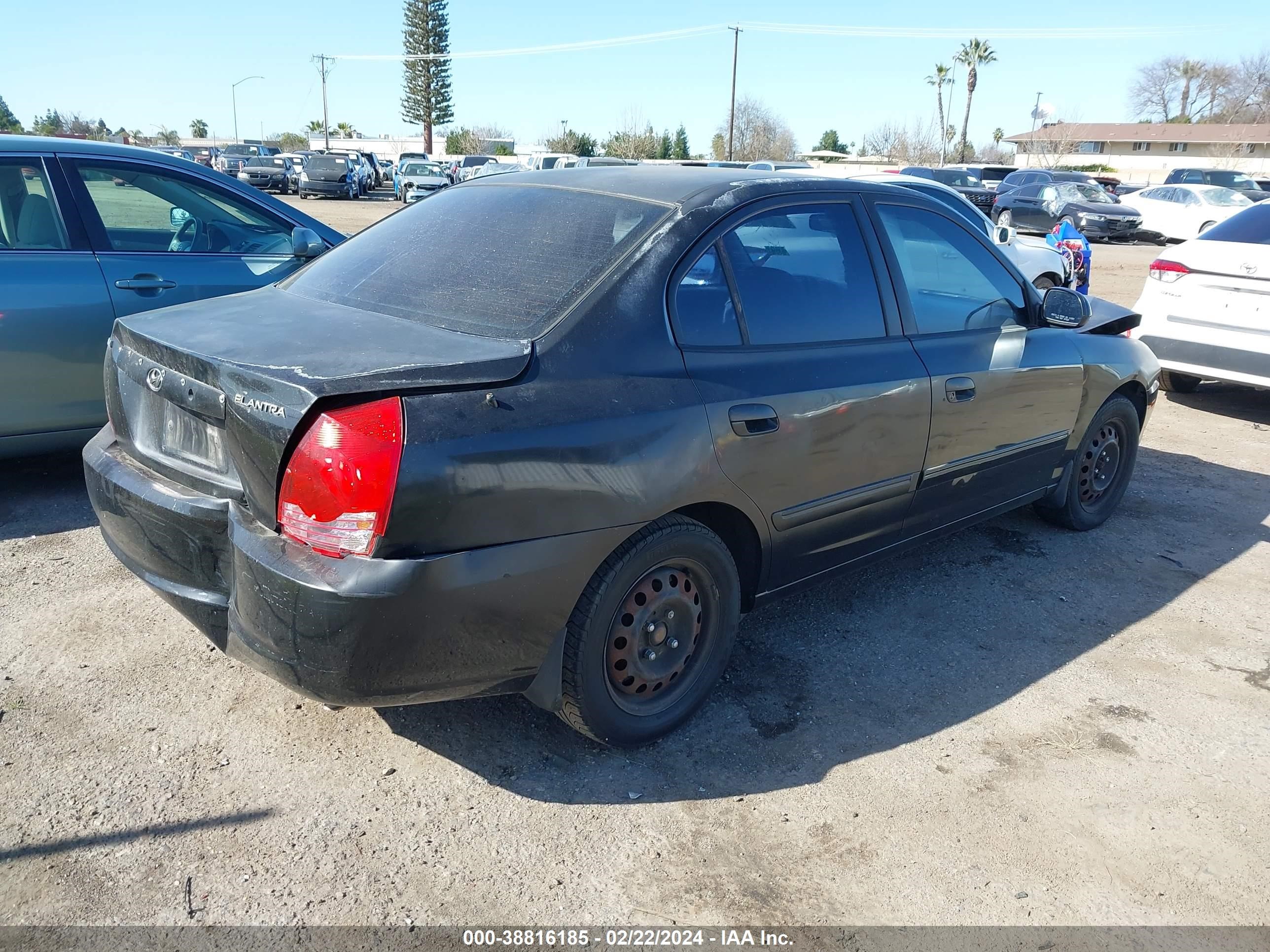 Photo 3 VIN: KMHDN46D75U018530 - HYUNDAI ELANTRA 