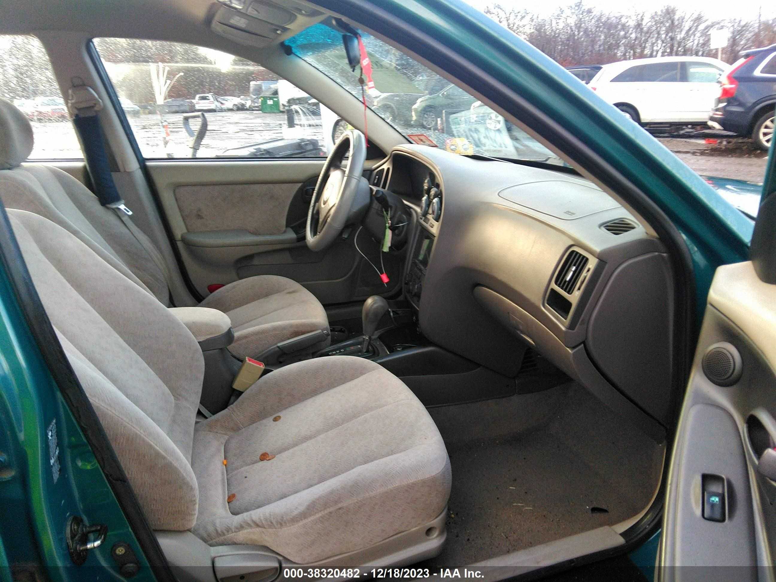 Photo 4 VIN: KMHDN46D86U346525 - HYUNDAI ELANTRA 