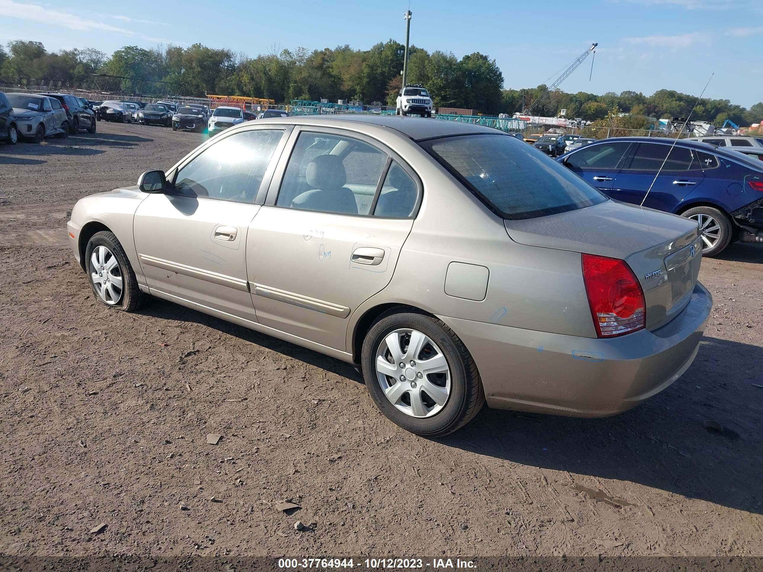 Photo 2 VIN: KMHDN46D95U009621 - HYUNDAI ELANTRA 