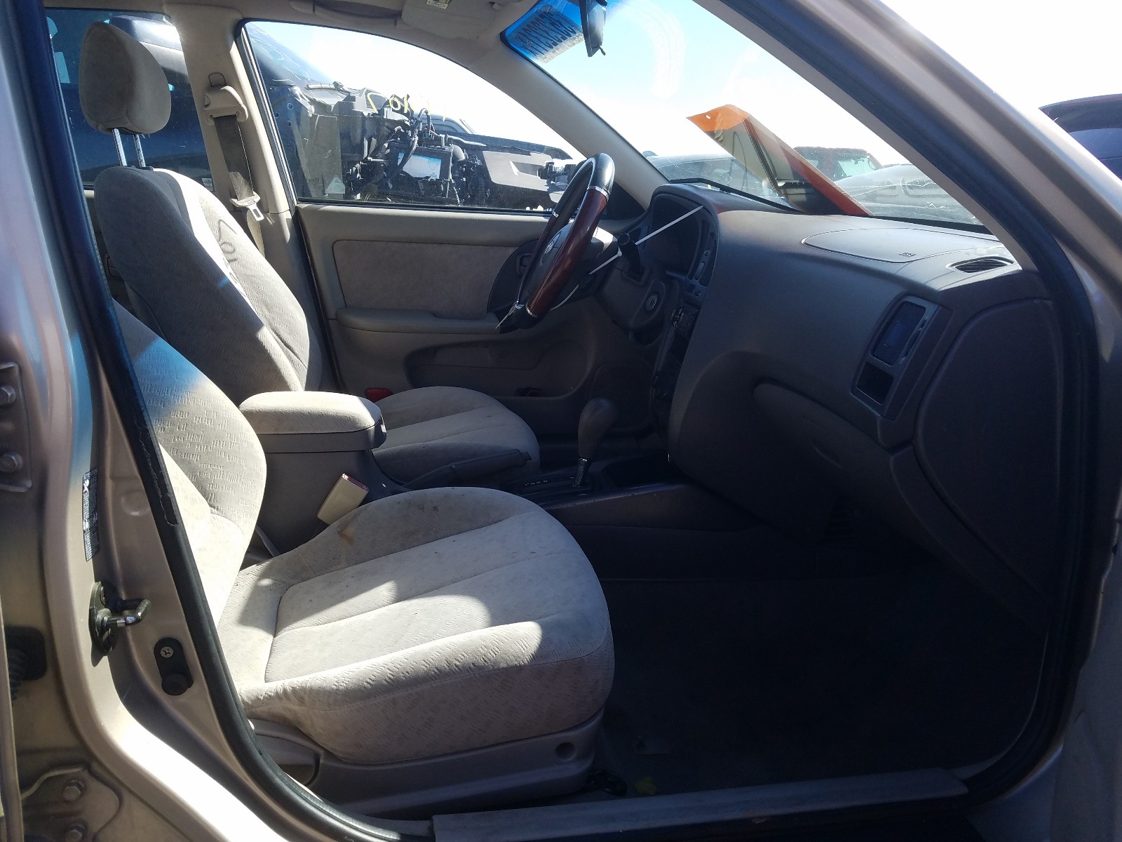 Photo 4 VIN: KMHDN46DX6U262366 - HYUNDAI ELANTRA GL 