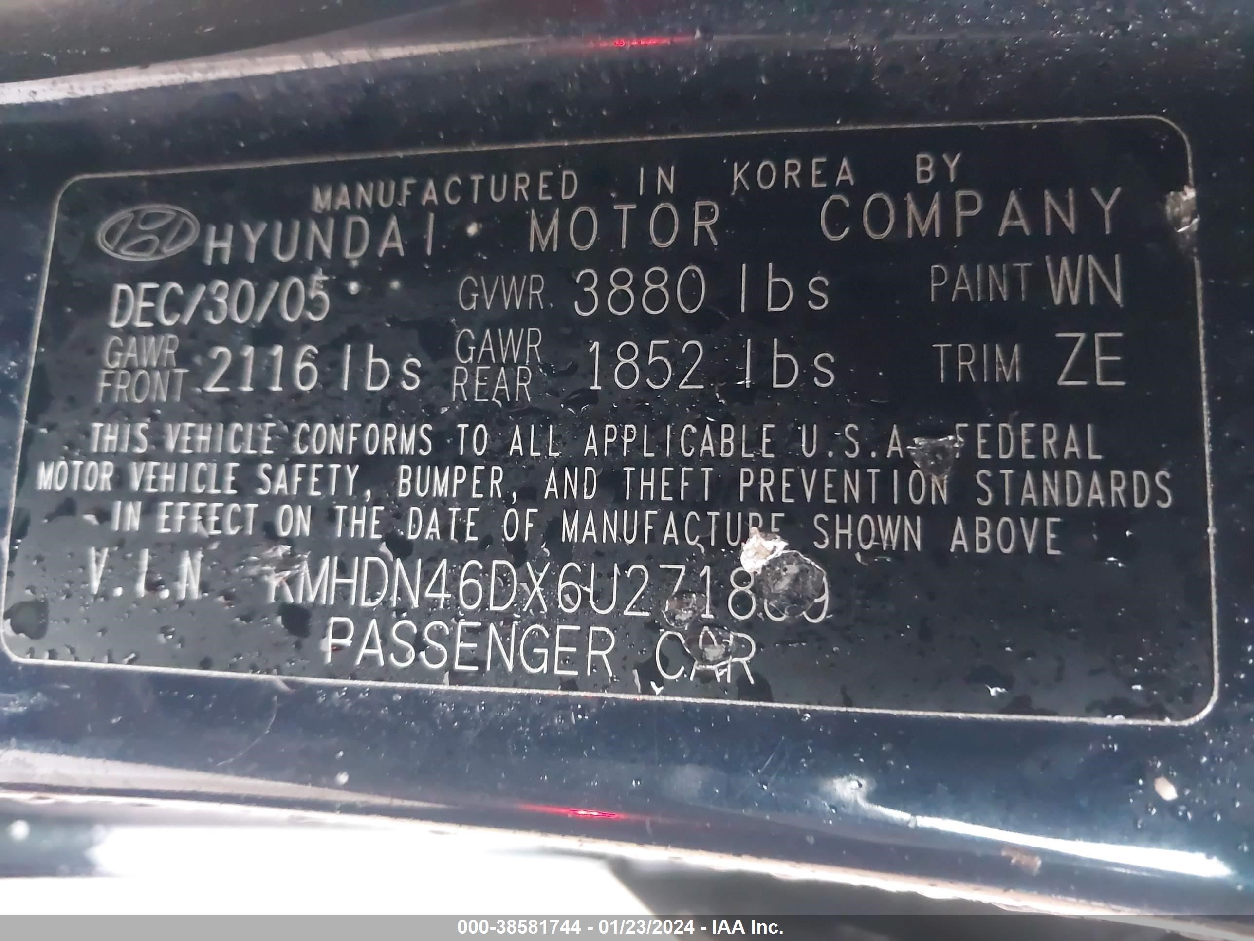 Photo 8 VIN: KMHDN46DX6U271889 - HYUNDAI ELANTRA 