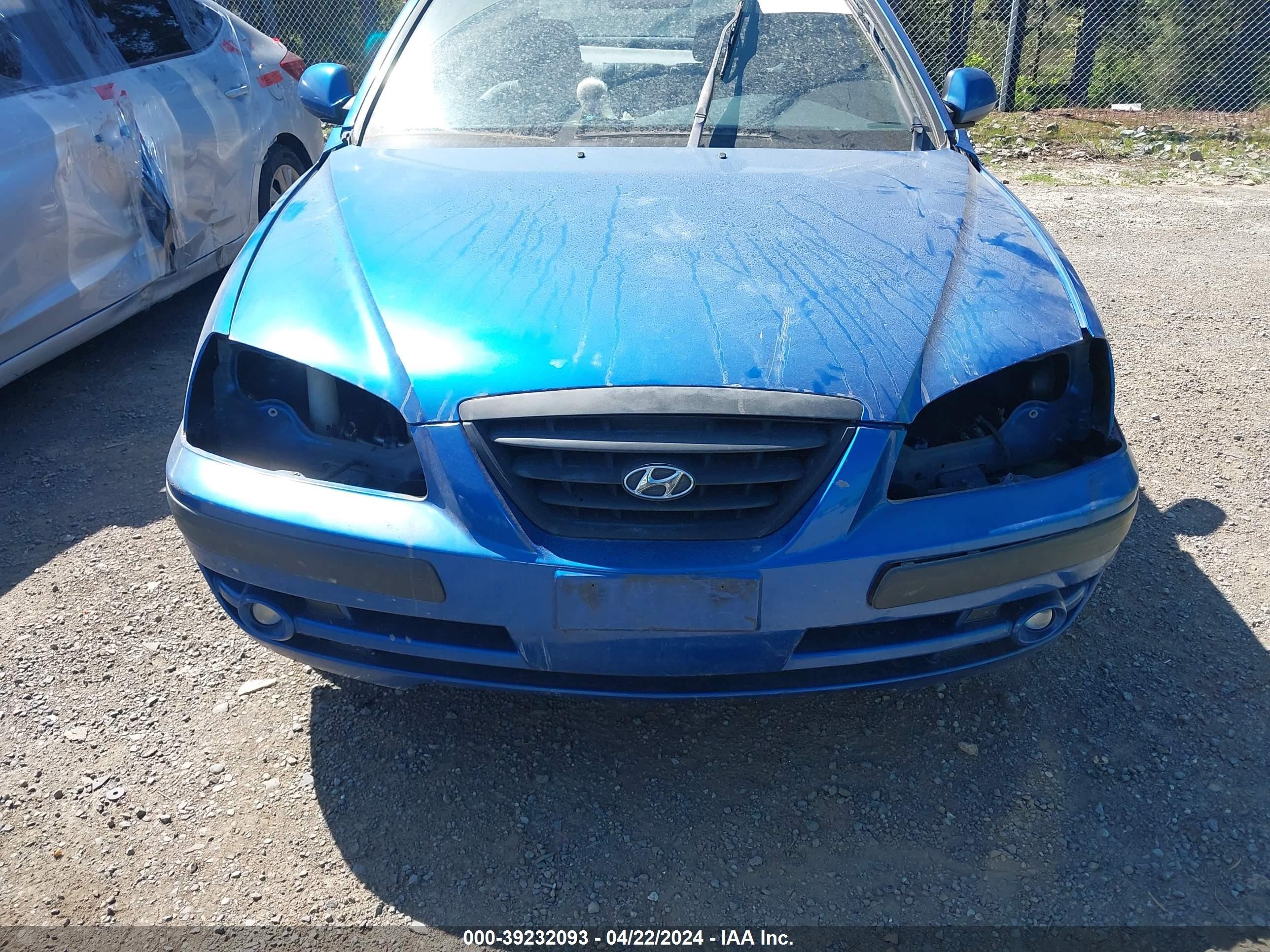 Photo 5 VIN: KMHDN56D14U124010 - HYUNDAI ELANTRA 